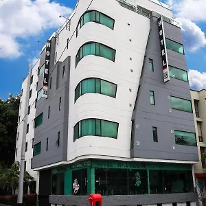 Hotel 33, Medellín
